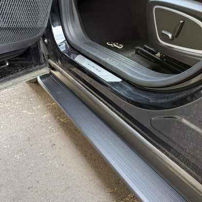 Direct4x4 Side Steps and Bars Orca Side Steps Running Boards for the Renault Austral 2023+