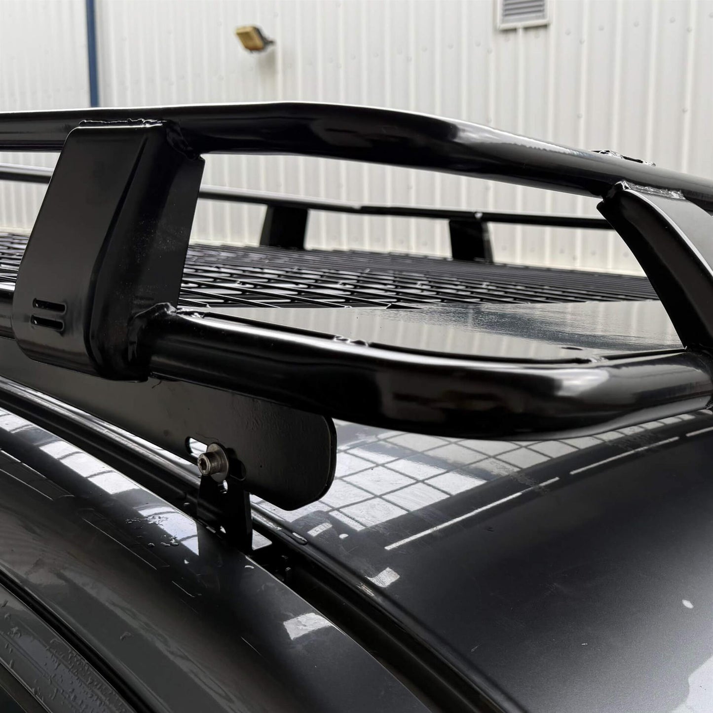 Direct4x4 Roof Racks Expedition Steel Full Basket Roof Rack for the Mitsubishi L200 2015+