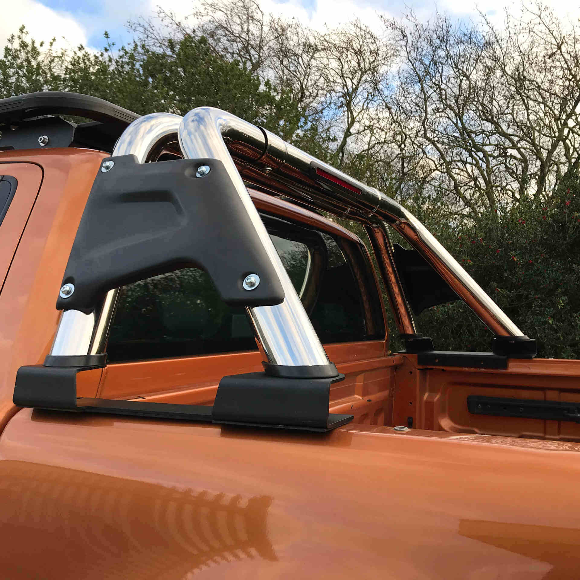 Stainless Steel Side Infill Roll Sports Bar for Nissan Navara -  - sold by Direct4x4