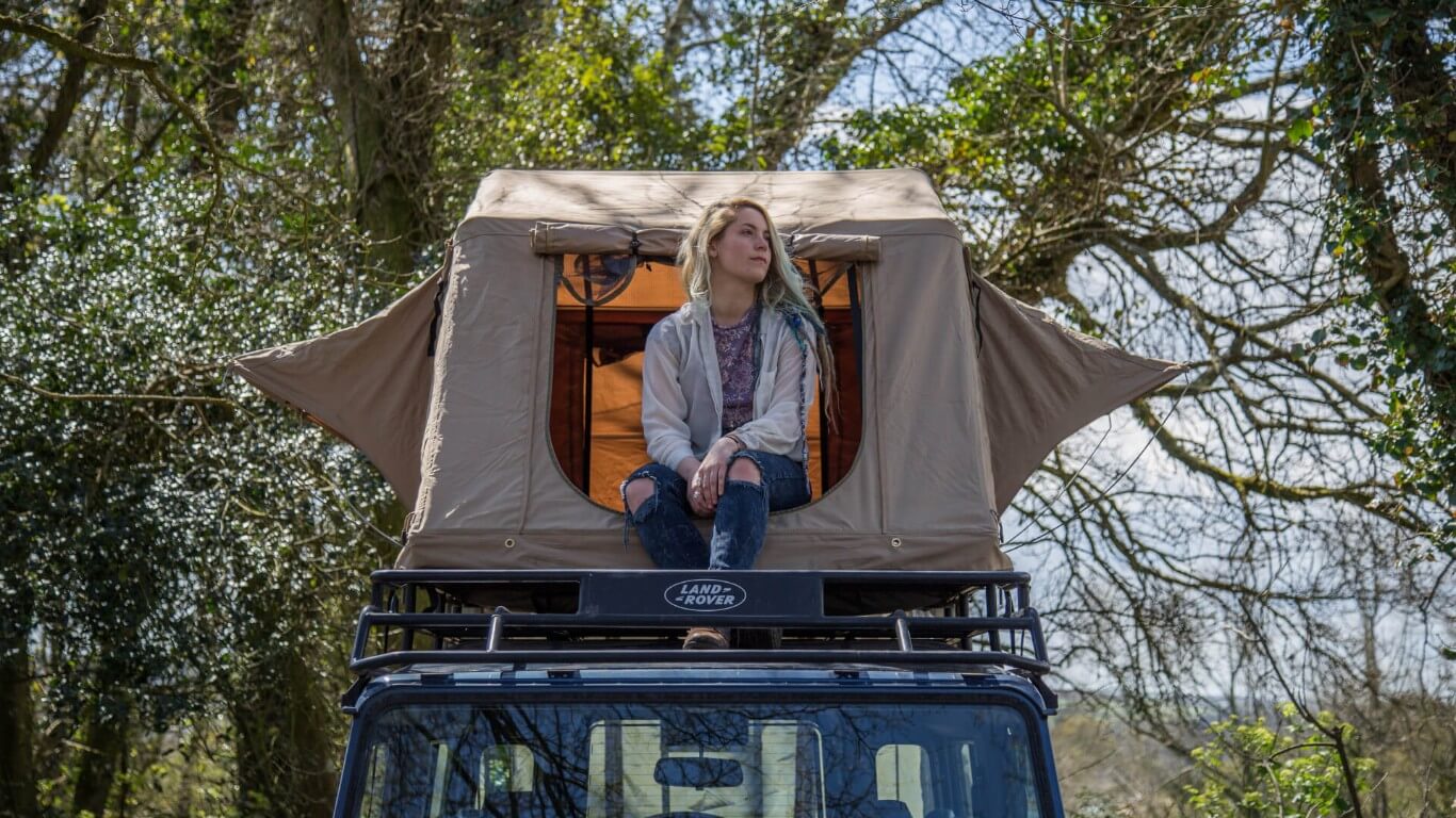 Direct4x4 expedition overland camping roof top tents for 4x4s, SUVs, pickup trucks and vans.