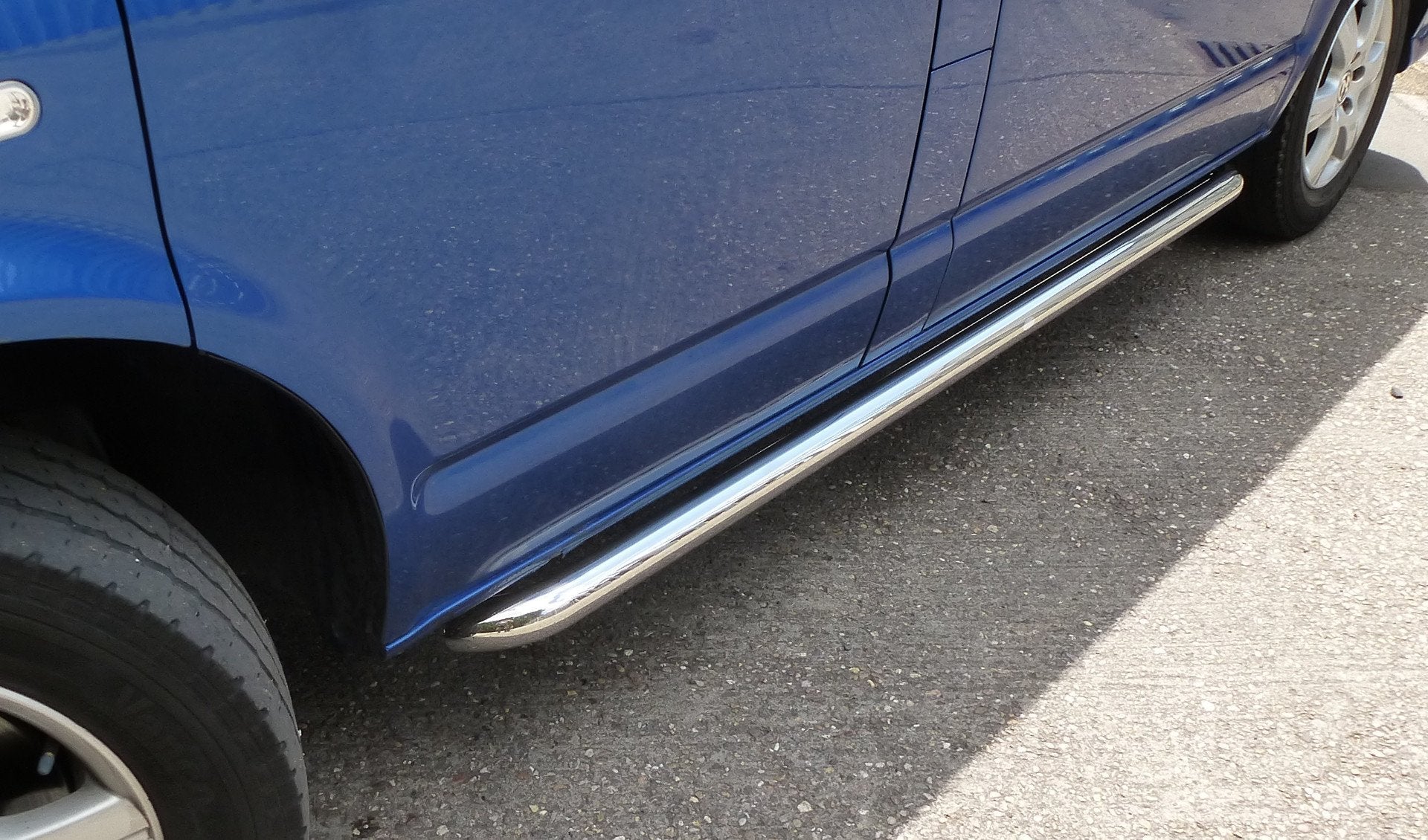 OE Style Stainless Steel Side Bars for Volkswagen Transporter T5 LWB -  - sold by Direct4x4