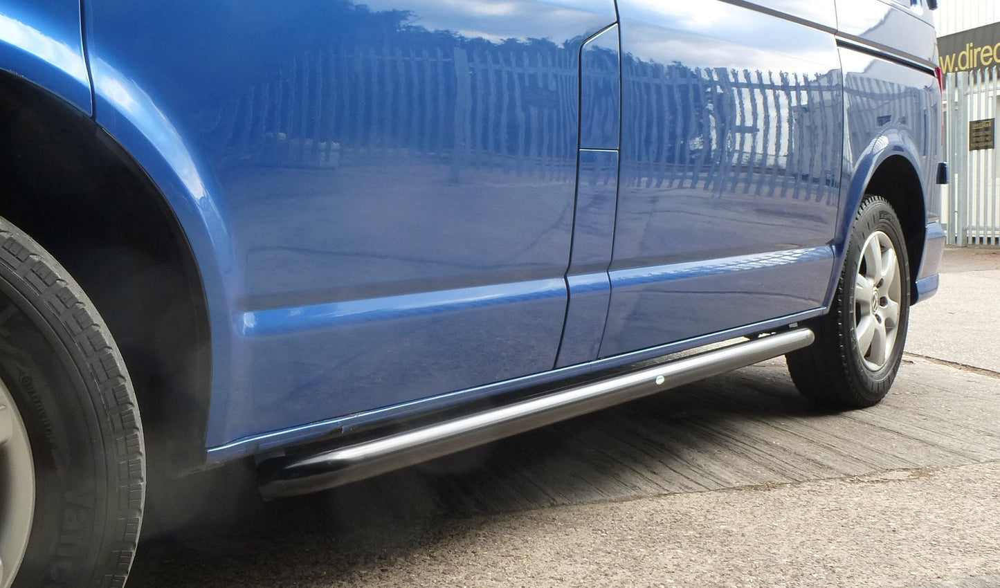 Black Powder Coated OE Style SUS201 S/Steel Side Bars for Volkswagen T5 LWB -  - sold by Direct4x4