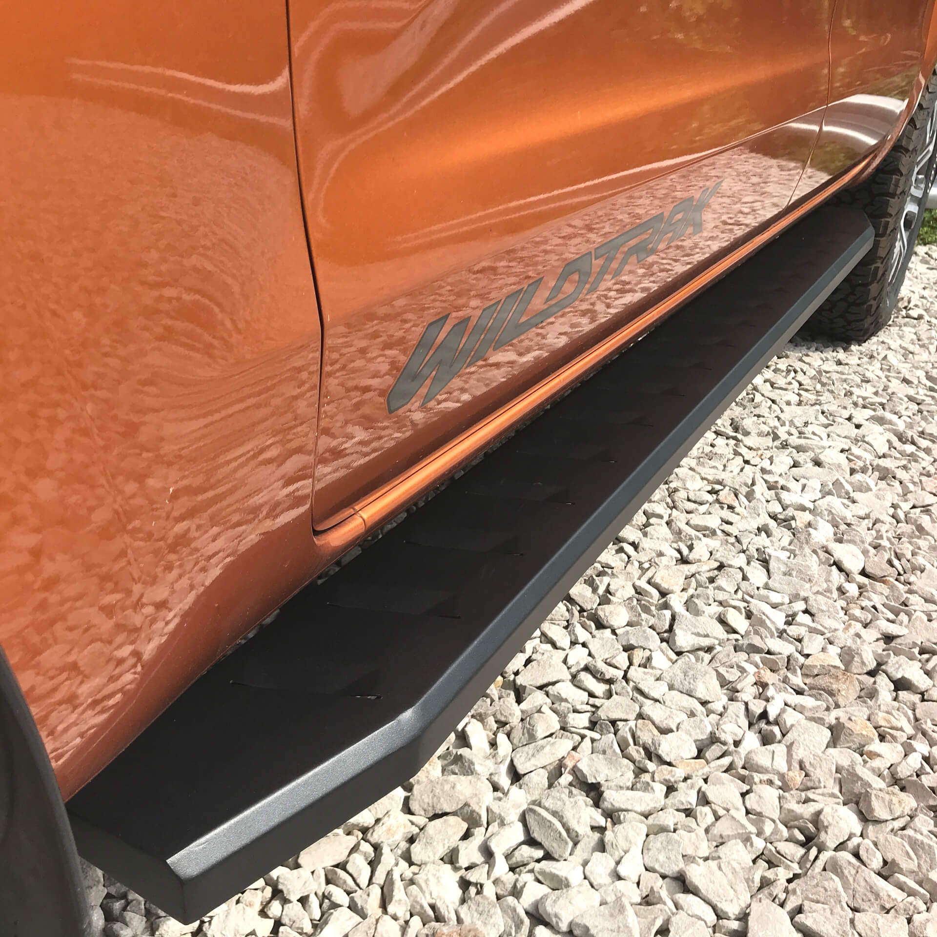 Shark Side Steps Running Boards for Ford Ranger 2012+ MK3 T6 (P375) DC -  - sold by Direct4x4