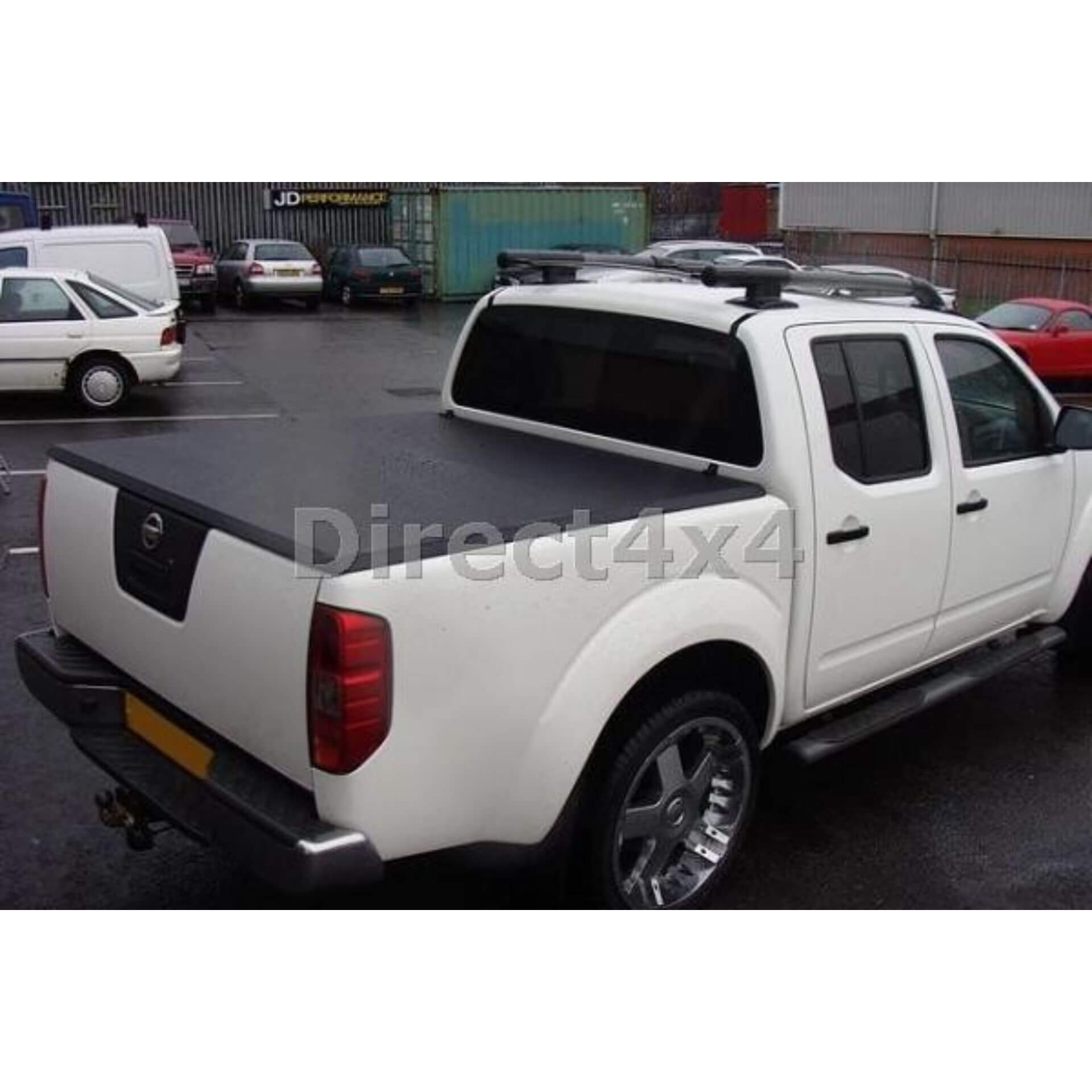 Soft Tri-Fold Tonneau Cover for Nissan Navara D40 Double Cab 2006-2015 -  - sold by Direct4x4
